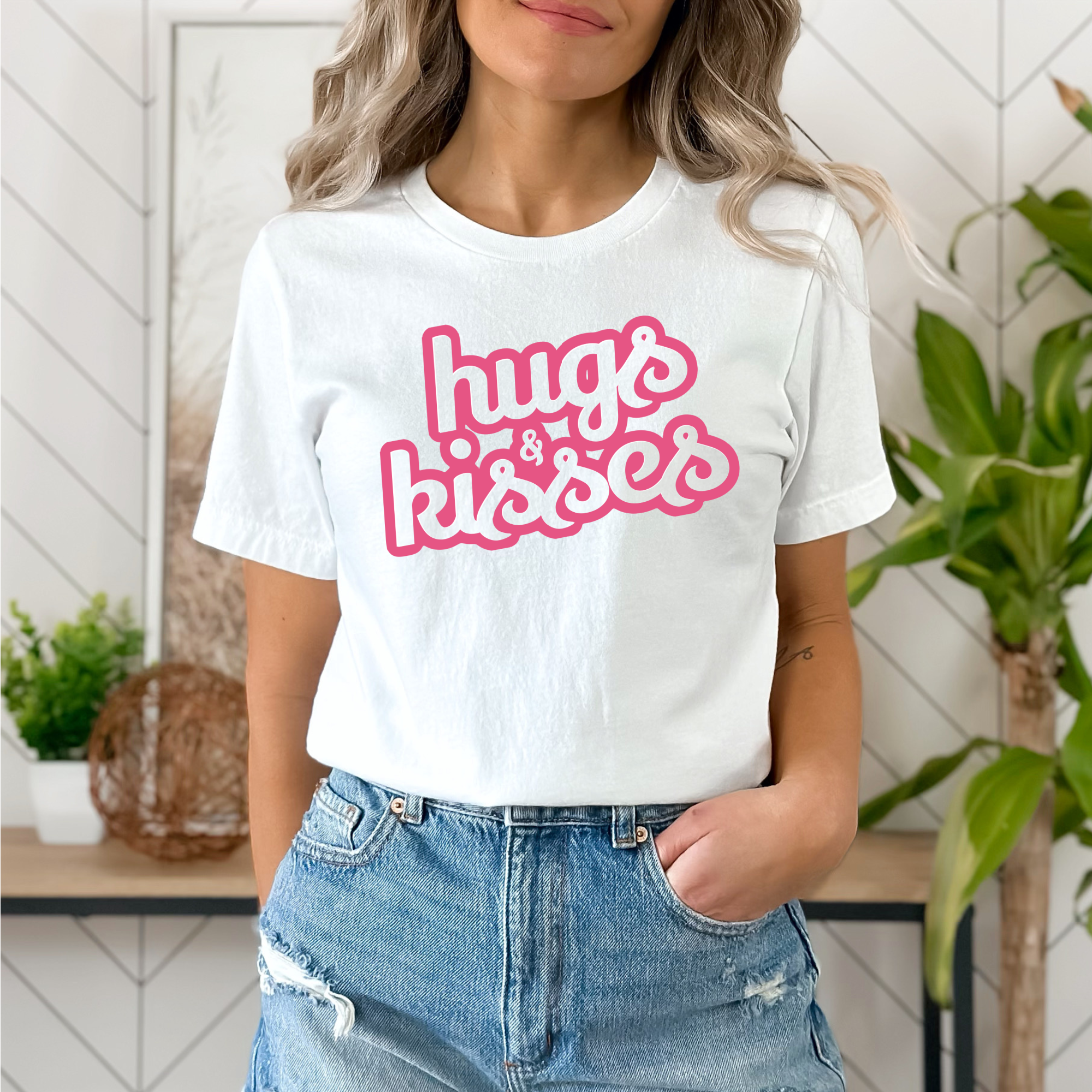 Hugs & Kisses Tee